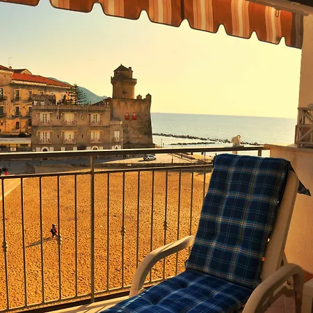 Casa Laura Beach&town דירה *