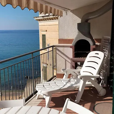 Casa Laura Beach&Town Apartments * San Marco di Castellabate