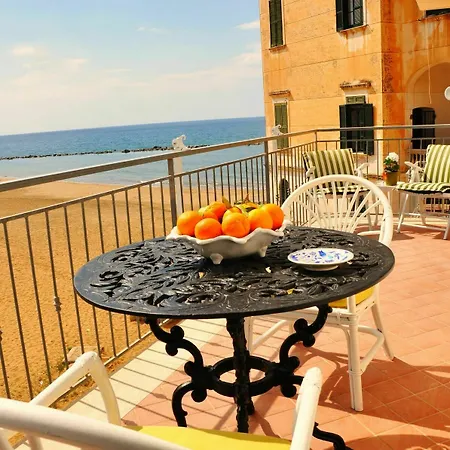 Casa Laura Beach&Town Apartments Apartment San Marco di Castellabate
